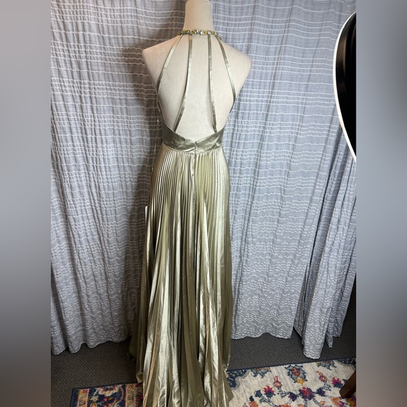 Tarik Ediz Sage Pleated Prom Dress - Picture 13 of 13